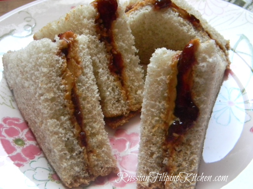 classic peanut butter jelly sandwich not soggy6